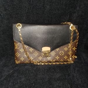Small fashion purse